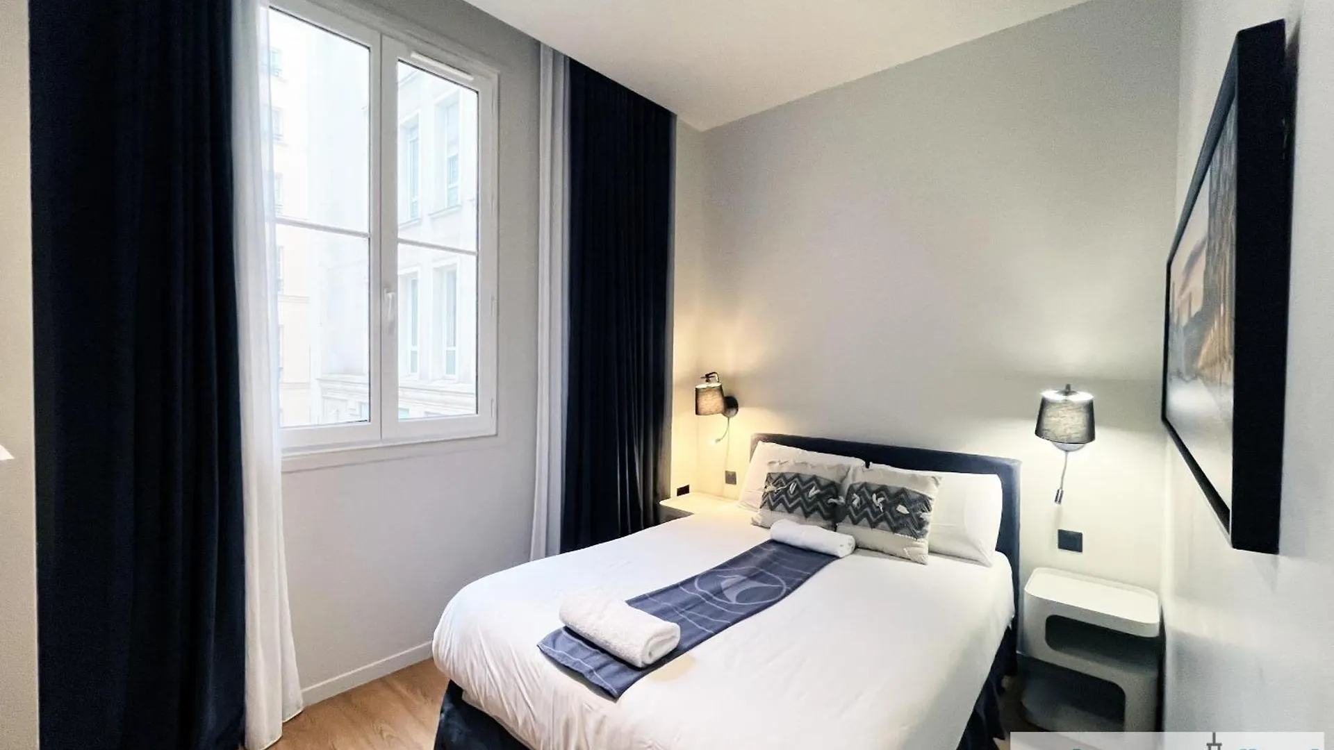 Urban Flat 110 - Luxury 3 Bedroom Near Galeries Lafayette Paris 0*,